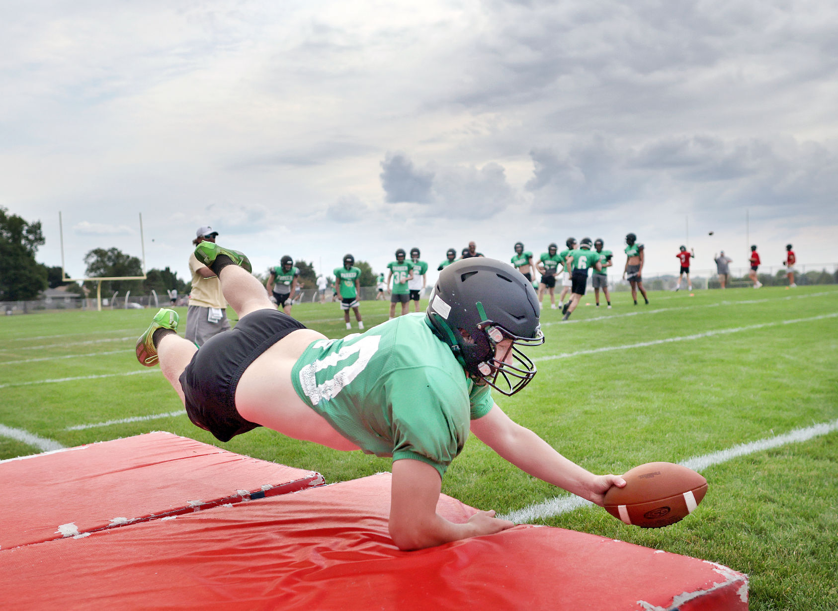 JVG_210806_FOOTBALL01